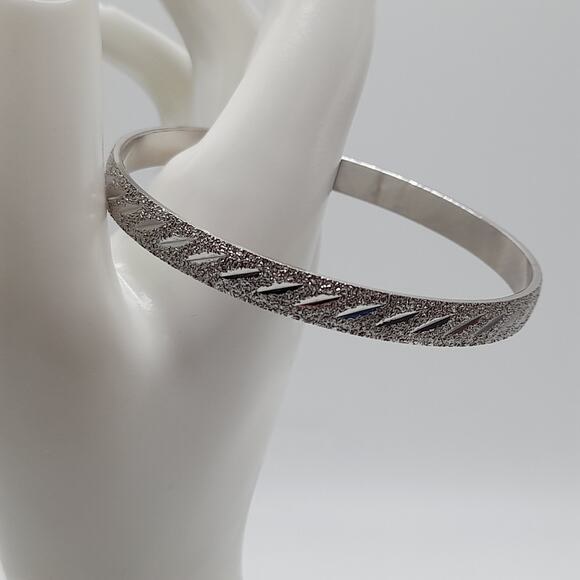 Vintage Monet Bangle Bracelet, Rhodium Plated, Silver Tone, 7 7/8" - Picture 6 of 9
